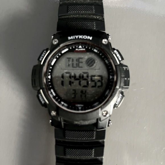 Miykon Men's Water Resistant WAtch - New with Tags - Picture 2 of 13